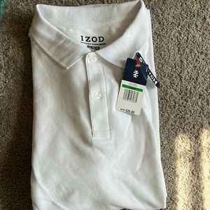 White boys Izod school uniform shirt. Size L. NWT